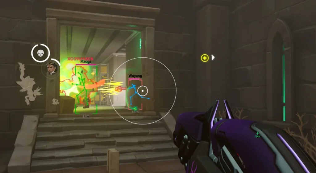 Soft aim assist overlay during an Overwatch 2 match